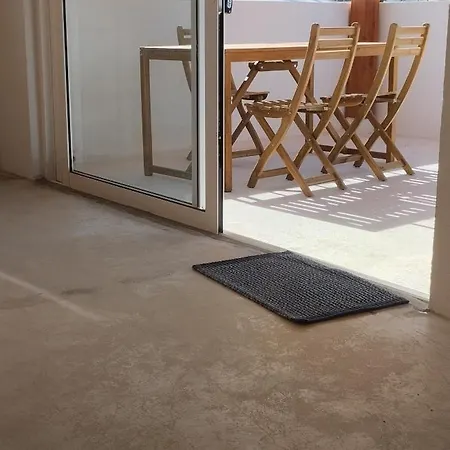 Chic And Basic In Apartment