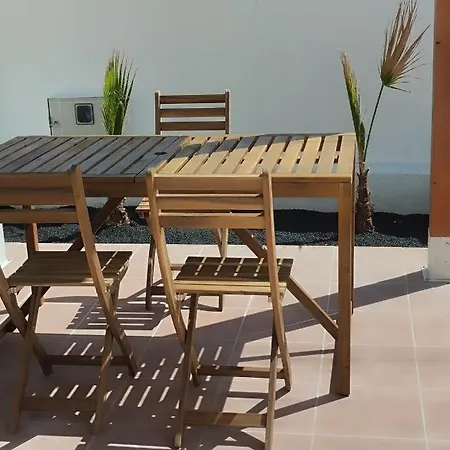 דירה Chic And Basic In