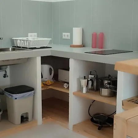 Apartment Chic And Basic In Tahiche