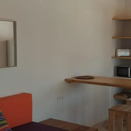Apartment Chic And Basic In